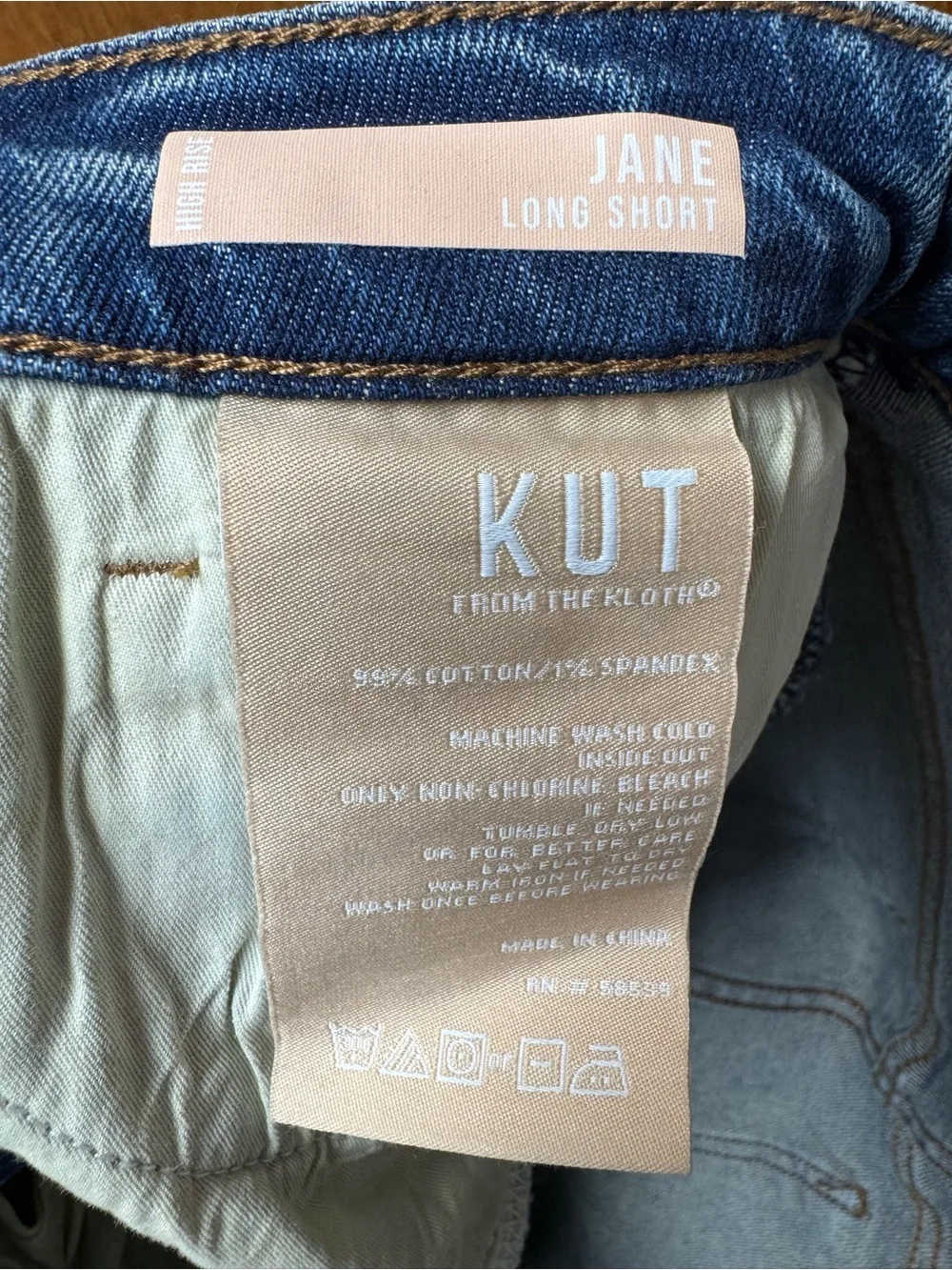 Kut From the Kloth Jane Long Shorts Cutoff Denim Jorts Raw Hem Blue 12 NEW NWT